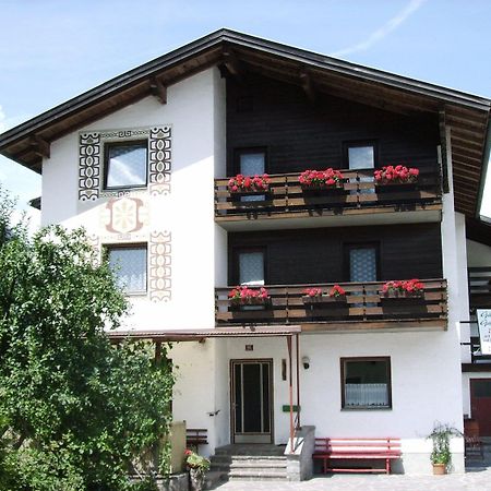 Hotel Haus Gamsblick Umhausen Exterior foto